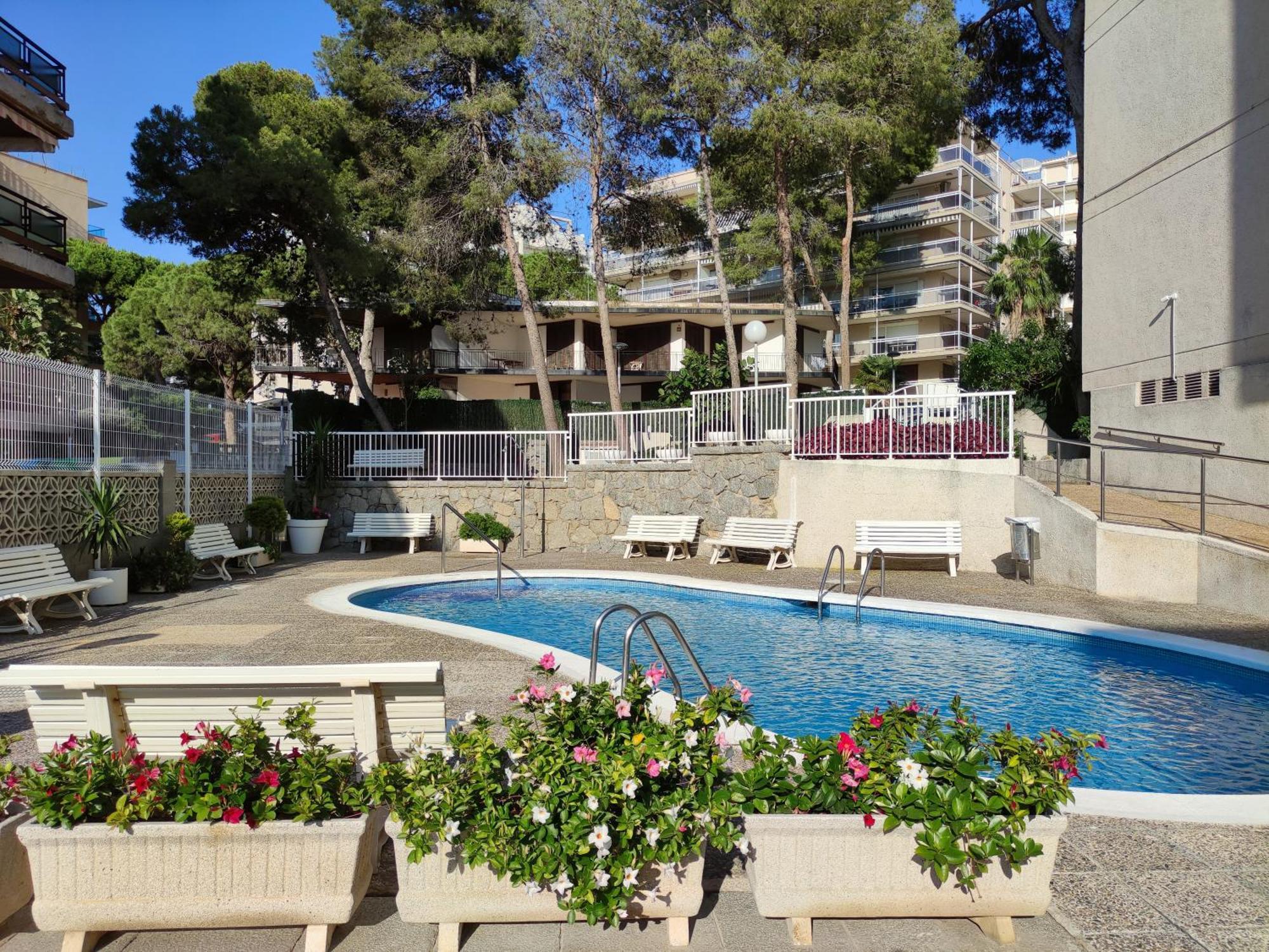 Paradis Salou, Centro Turistico, Wifi, Piscina, Vistas Al Mar 外观 照片